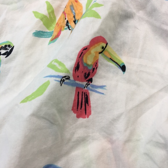 Chubbies Nutter Hawaiian Toucan Parrot Shirt - Picture 4 of 5